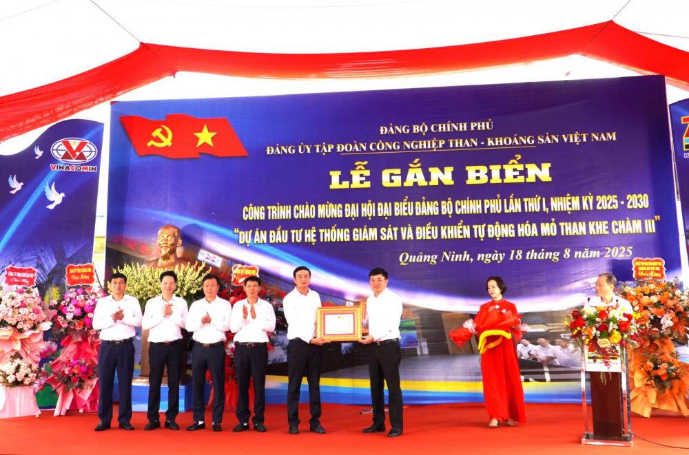 Description: https://vinacomin.vn/userfiles/images/AnhTinTuc/2025/T08/18/gan%20bien/T%E1%BA%B6NG%201.JPG