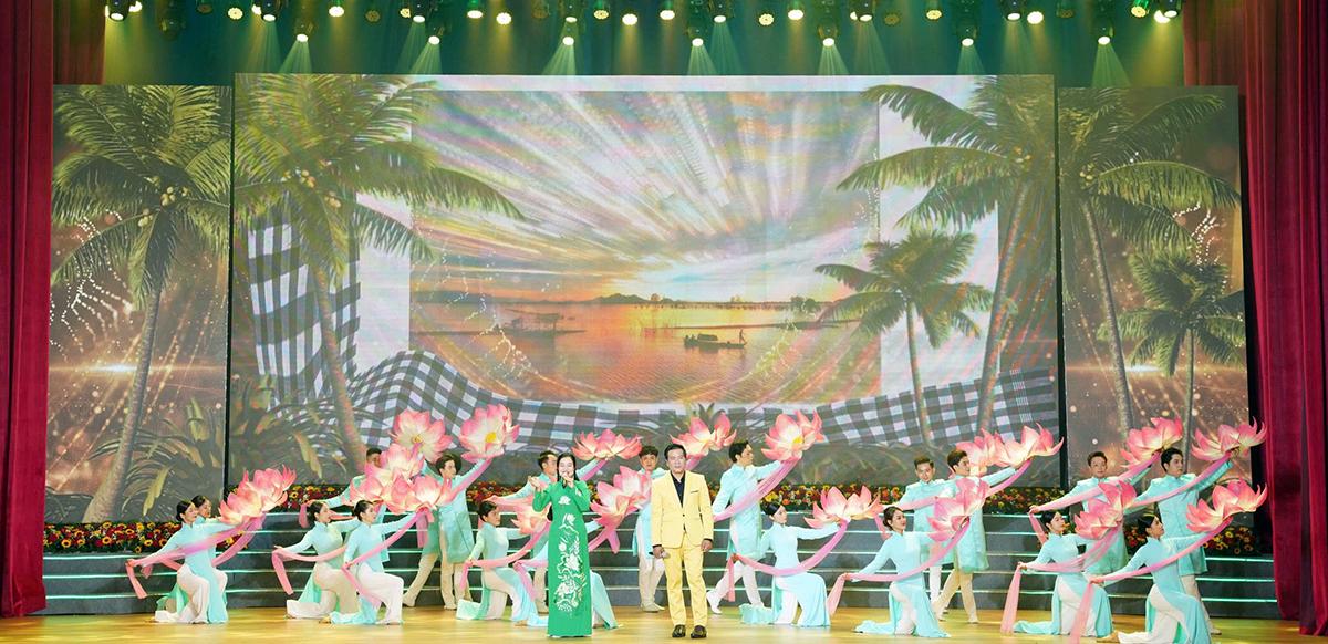 Công bố các nghị quyết, quyết định của Trung ương về tỉnh An Giang