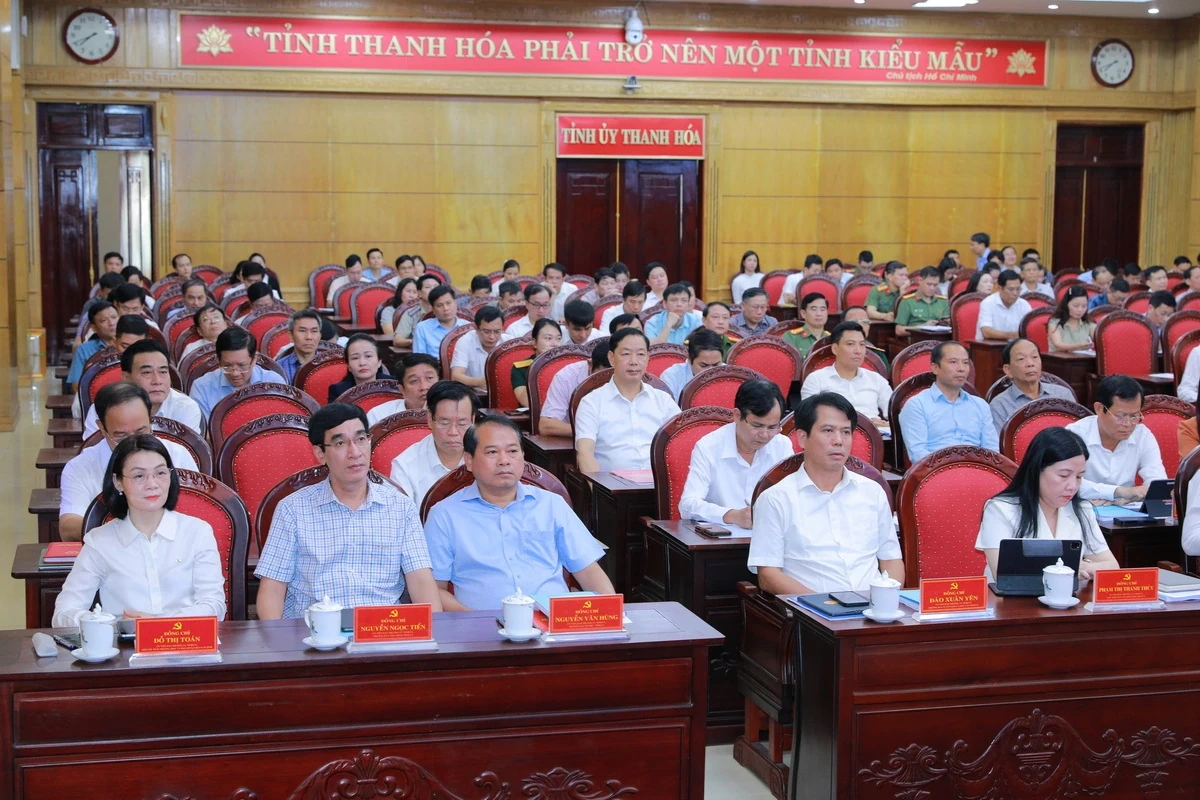 Thanh Hóa sơ kết thực hiện Nghị quyết số 57-NQ/TW và phong trào “Bình dân học vụ số”