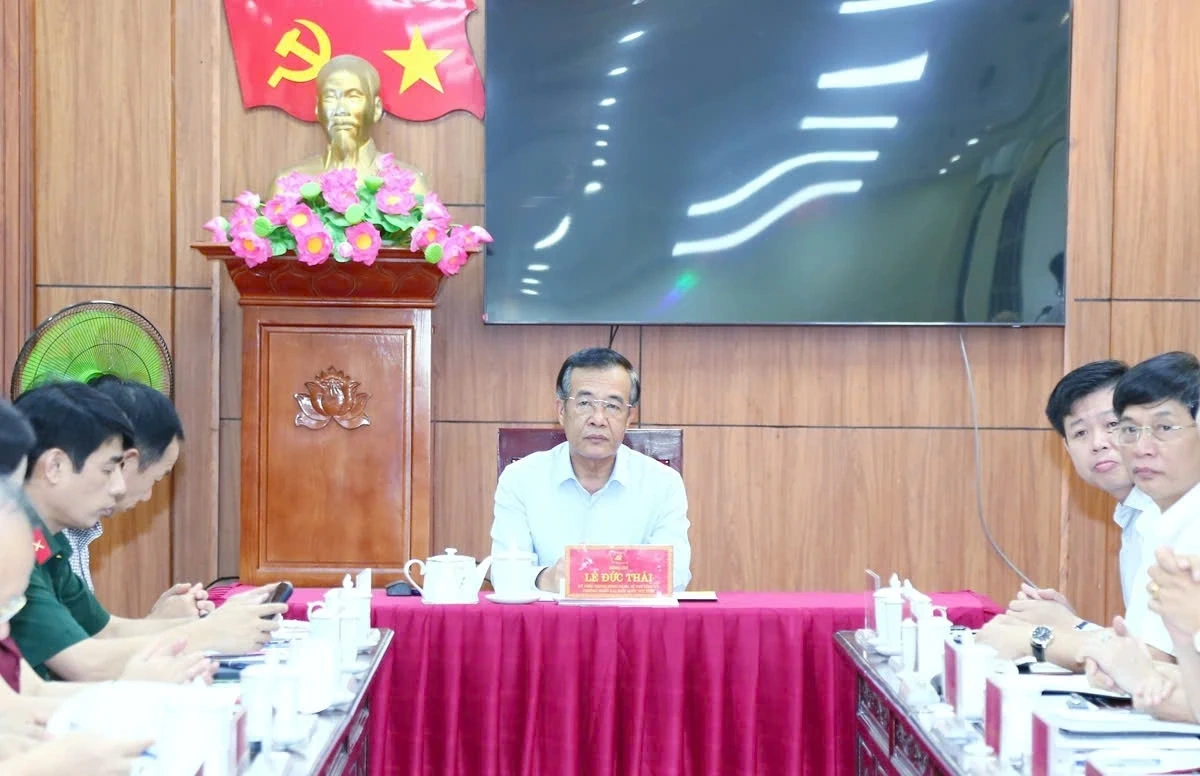 Bí thư Tỉnh ủy Lê Đức Thái: Từng cán bộ, đảng viên đảm bảo “6 rõ”, sát thực tiễn, thiết thực phục vụ Nhân dân