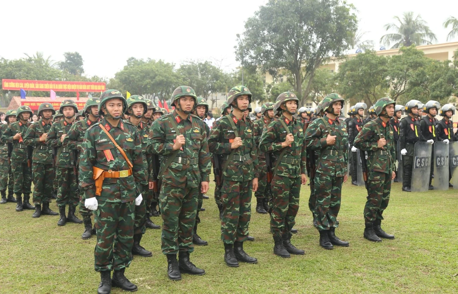 Ra quân huấn luyện năm 2026, phát động thi đua “Huấn luyện giỏi, đoàn kết tốt, kỷ luật nghiêm, an toàn tuyệt đối”