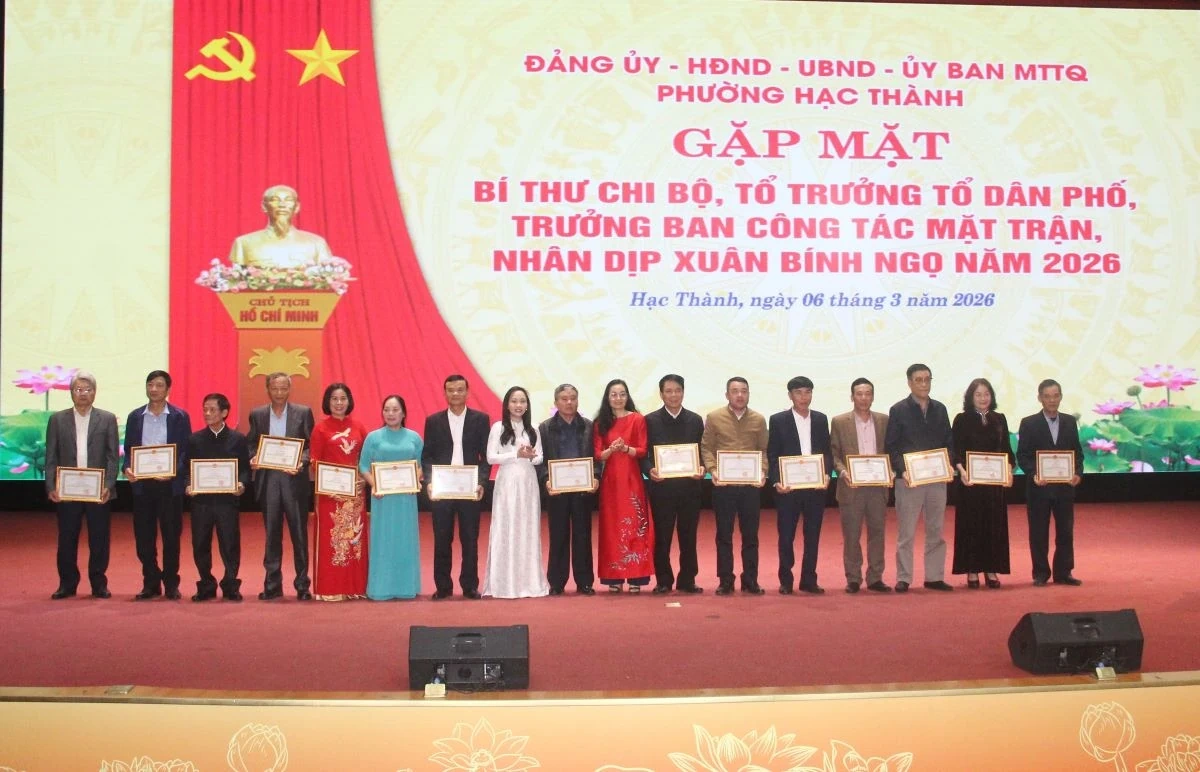 Phát huy tinh thần, trách nhiệm, đội ngũ cán bộ cơ sở góp phần xây dựng phường Hạc Thành phát triển