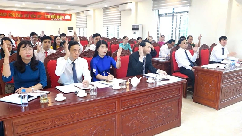 HĐND xã Vĩnh Lộc tổ chức Kỳ họp thứ nhất, khóa II, nhiệm kỳ 2026-2031