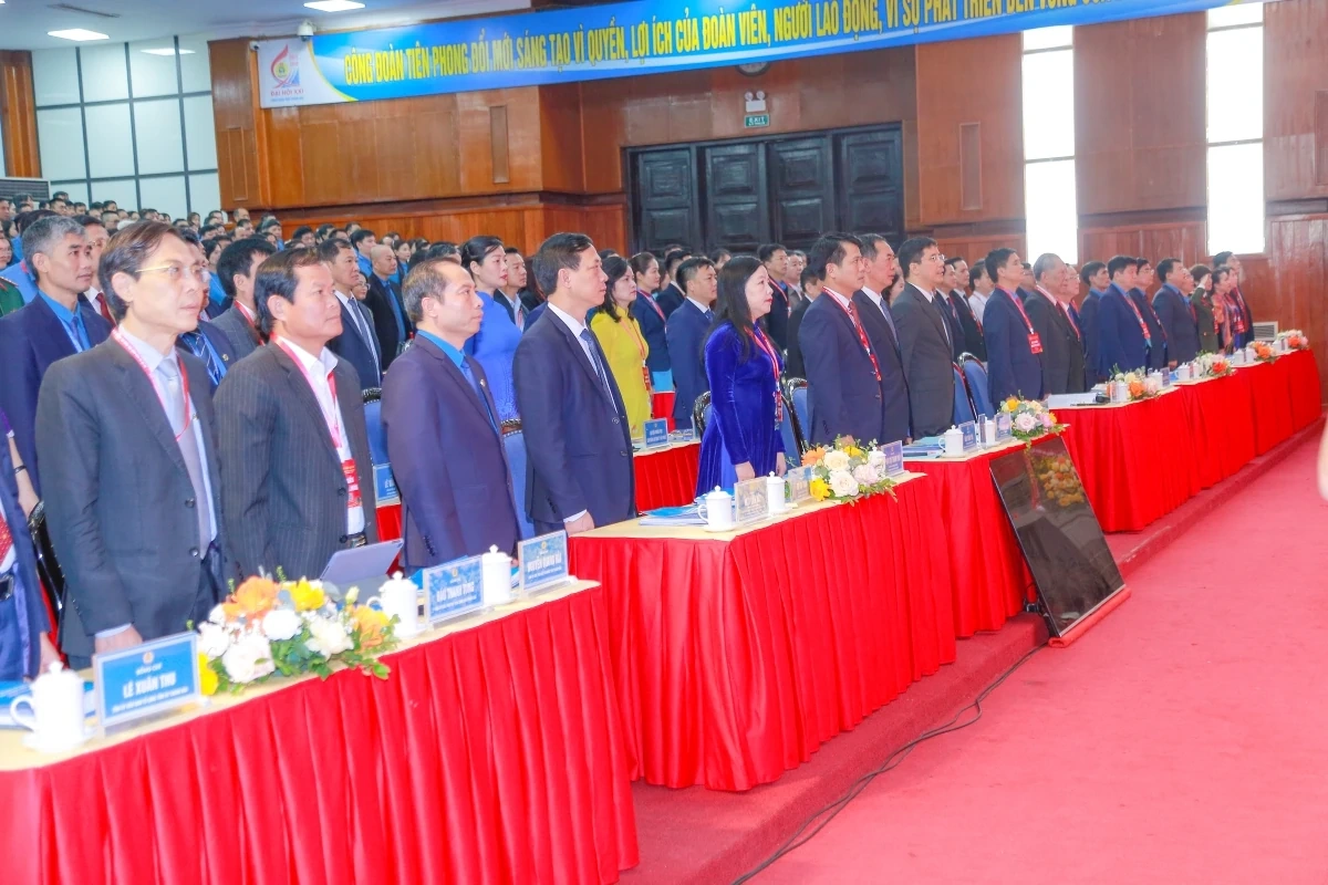 Ph&aacute;t huy tr&iacute; tuệ, sức mạnh của đo&agrave;n vi&ecirc;n, c&ocirc;ng nh&acirc;n lao động trong sự nghiệp x&acirc;y dựng v&agrave; ph&aacute;t triển kinh tế - x&atilde; hội