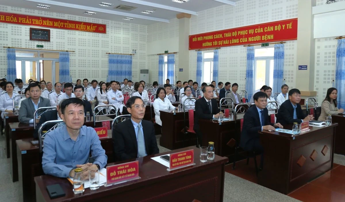 Bổ nhiệm Phó Giáo sư, Tiến sĩ Trương Thanh Tùng giữ chức Phó Giám đốc Bệnh viện Đa khoa tỉnh Thanh Hóa