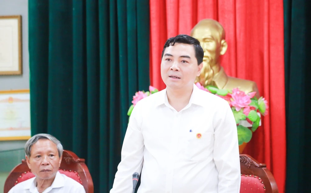 Chủ tịch UBND tỉnh Nguyễn Hoài Anh thăm, chúc mừng Câu lạc bộ Hàm Rồng nhân kỷ niệm 44 năm thành lập