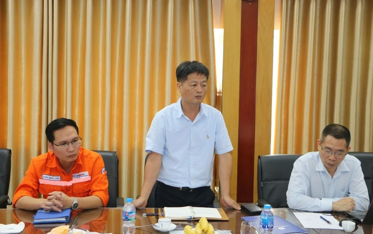 Kiểm tra an toàn đập, chủ động vận hành hồ chứa trước mùa mưa lũ tại Thủy điện Trung Sơn