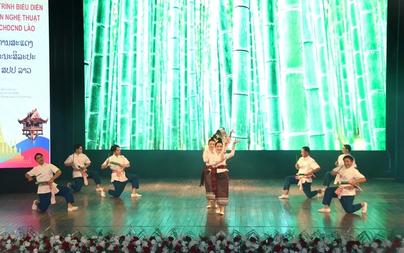 N&acirc;ng tầm vị thế xứ Thanh