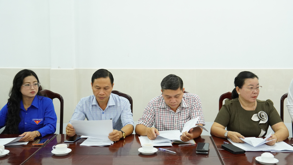 Đại biểu tham dự hội nghị