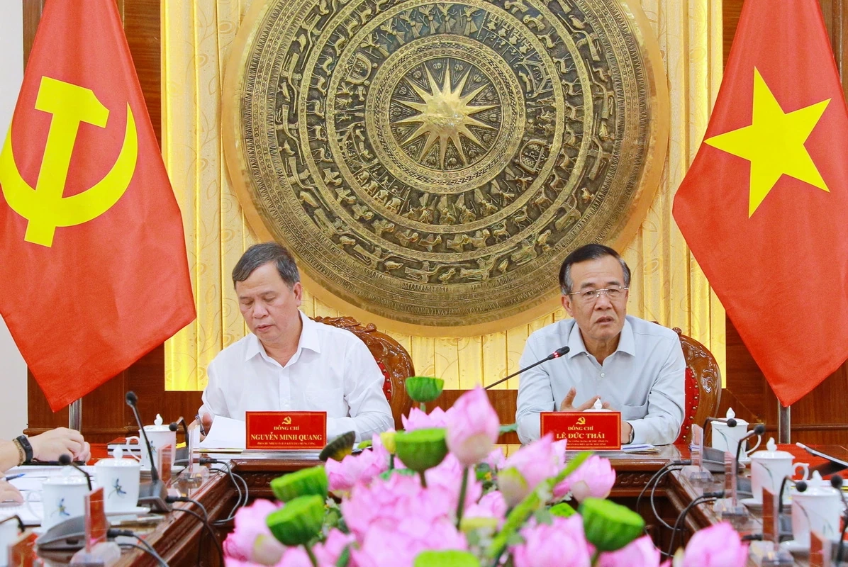 Công bố quyết định và kế hoạch giám sát thường xuyên việc tháo gỡ khó khăn các dự án tồn đọng, kéo dài tại Thanh Hóa