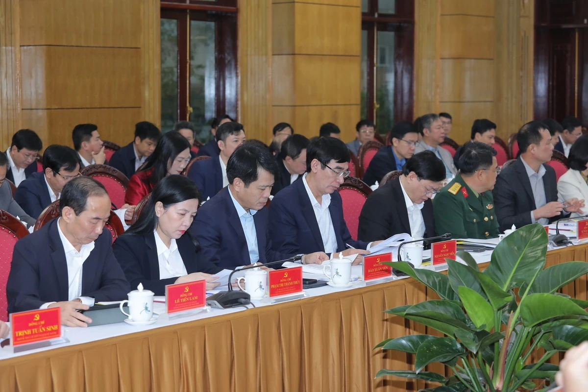 Xử l&yacute; dứt điểm c&aacute;c dự &aacute;n tồn đọng, tạo nguồn lực để tỉnh Thanh H&oacute;a ph&aacute;t triển bền vững