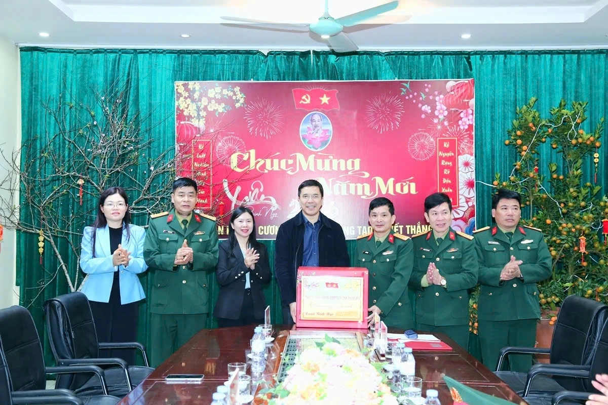 Quan t&acirc;m chăm lo cho c&aacute;c đối tượng ch&iacute;nh s&aacute;ch, người cao tuổi, hộ c&oacute; ho&agrave;n cảnh kh&oacute; khăn