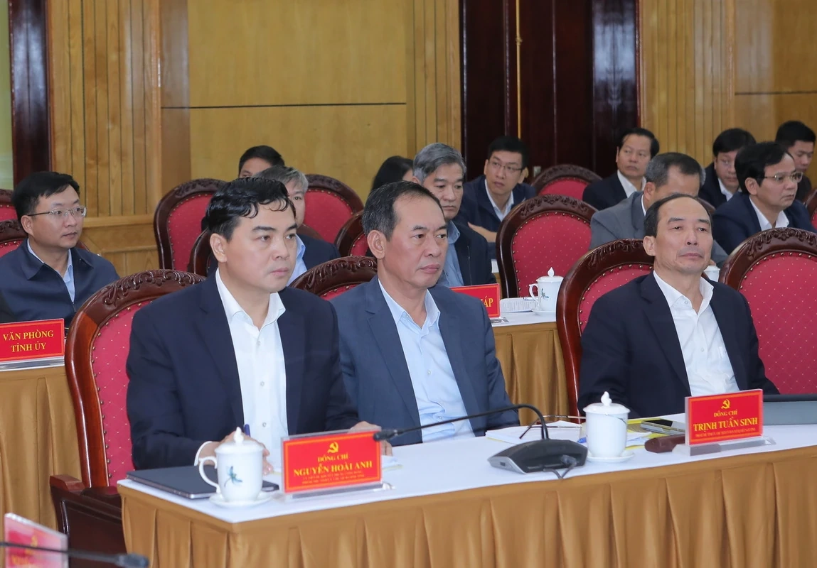 Xử l&yacute; dứt điểm c&aacute;c dự &aacute;n tồn đọng, tạo nguồn lực để tỉnh Thanh H&oacute;a ph&aacute;t triển bền vững