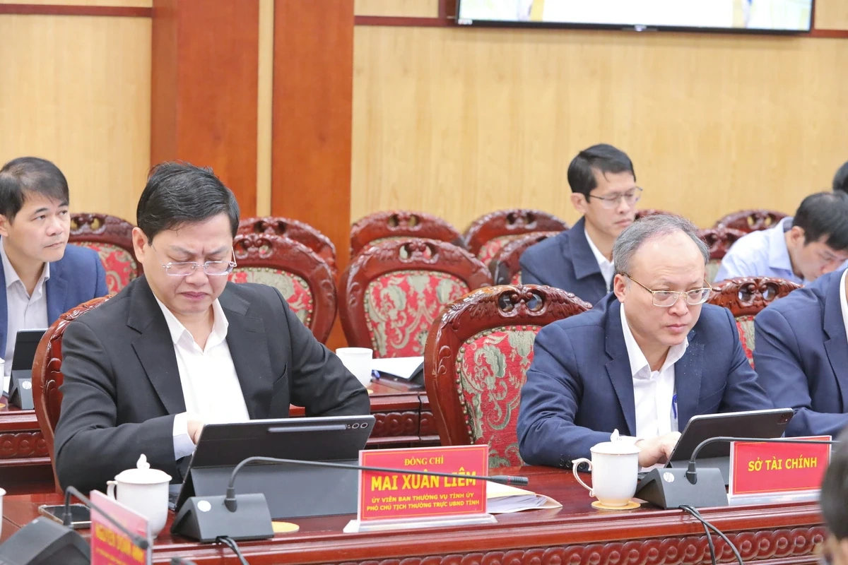 Quyết t&acirc;m th&aacute;o gỡ những &ldquo;điểm nghẽn&rdquo; lớn đang cản trở ph&aacute;t triển