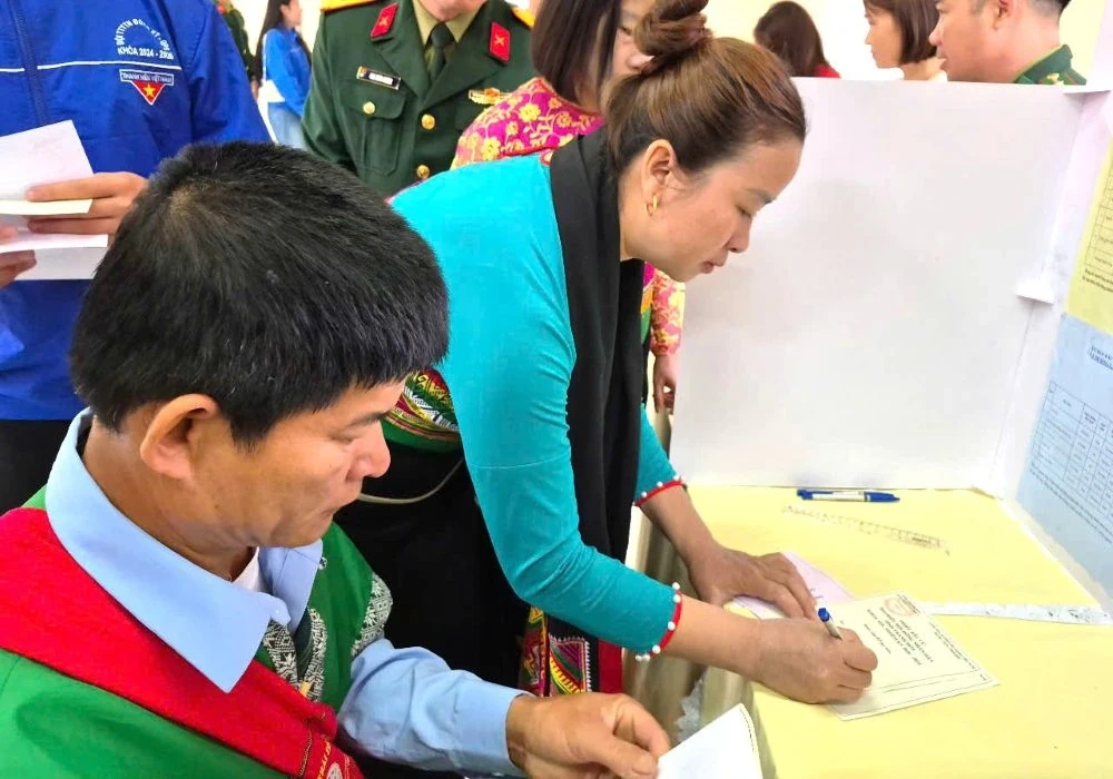 Chung ý chí - trọn niềm tin trong từng lá phiếu!