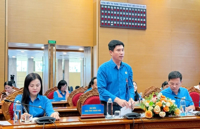 Tiếp tục đẩy mạnh c&aacute;c phong tr&agrave;o thi đua y&ecirc;u nước trong đo&agrave;n vi&ecirc;n, người lao động