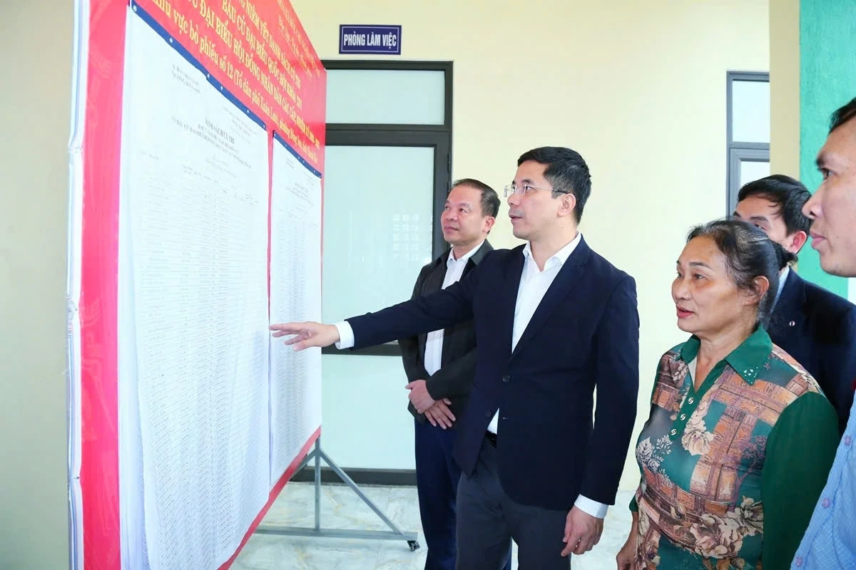 Tuyệt đối bảo đảm cuộc bầu cử diễn ra dân chủ, đúng pháp luật, an toàn và đúng tiến độ