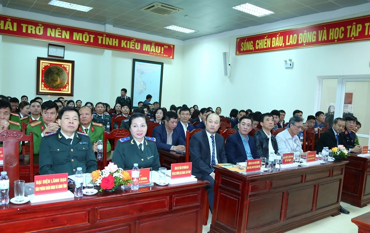 Tập trung l&atilde;nh đạo, chỉ đạo giải quyết dứt điểm c&aacute;c vụ việc c&oacute; điều kiện thi h&agrave;nh &aacute;n