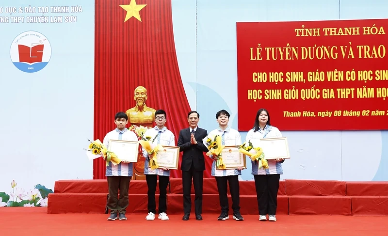 Tạo dựng nền tảng cho chặng đường mới