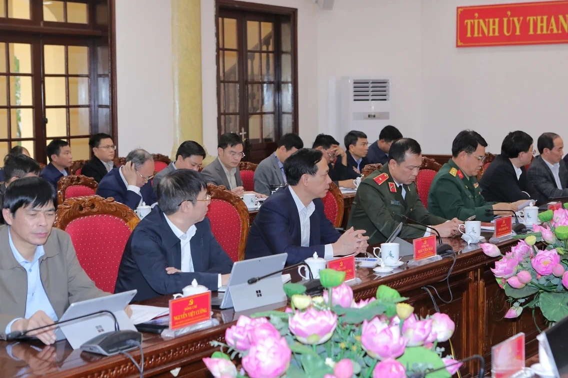 Ban Thường vụ Tỉnh ủy thảo luận c&aacute;c nội dung li&ecirc;n quan trực tiếp đến việc thực hiện nhiệm vụ năm 2026