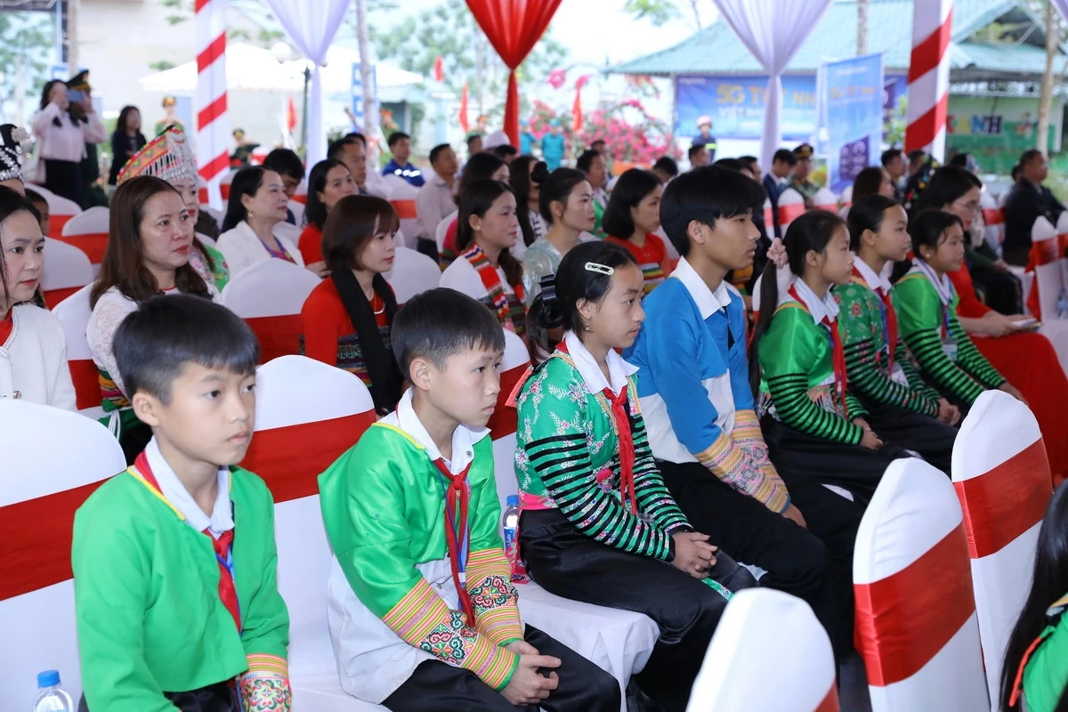 Khởi công Trường phổ thông nội trú liên cấp Tiểu học và Trung học cơ sở Nhi Sơn