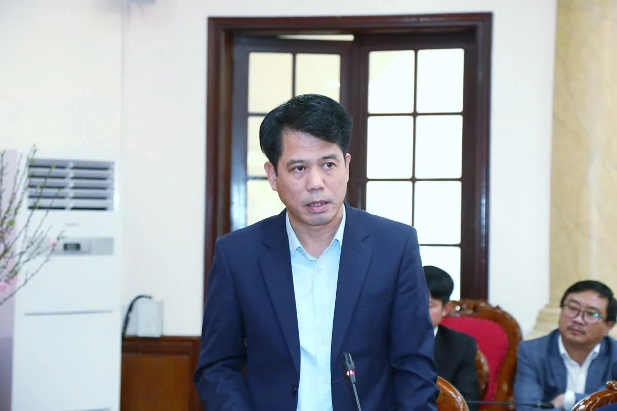 Đội ngũ tr&iacute; thức, b&aacute;o ch&iacute;, văn nghệ sĩ v&agrave; c&aacute;c lực lượng ti&ecirc;u biểu tiếp tục đồng h&agrave;nh v&igrave; sự ph&aacute;t triển của tỉnh