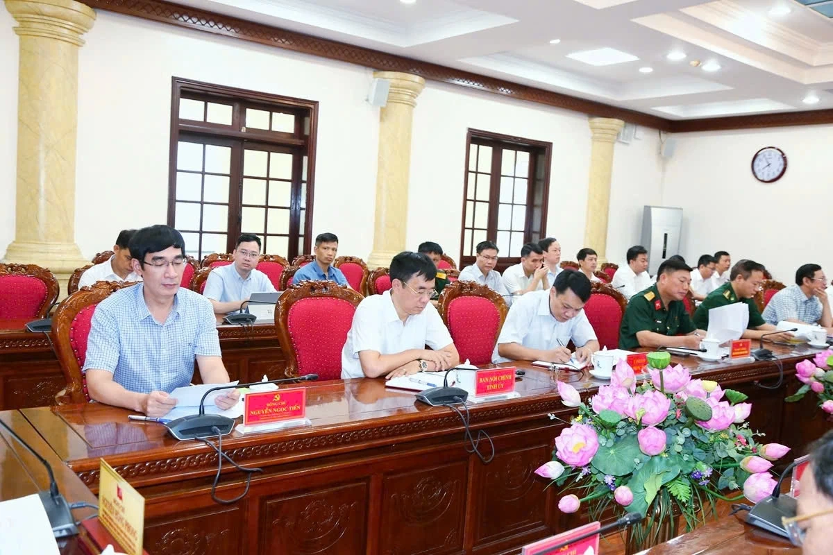 Tập trung giải quyết dứt điểm các vụ việc khiếu kiện đông người, kéo dài, phức tạp về an ninh trật tự