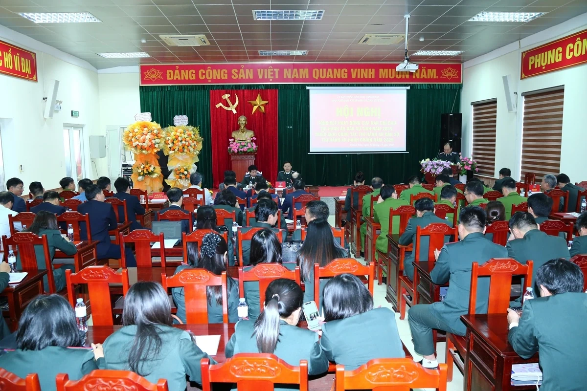 Tập trung l&atilde;nh đạo, chỉ đạo giải quyết dứt điểm c&aacute;c vụ việc c&oacute; điều kiện thi h&agrave;nh &aacute;n