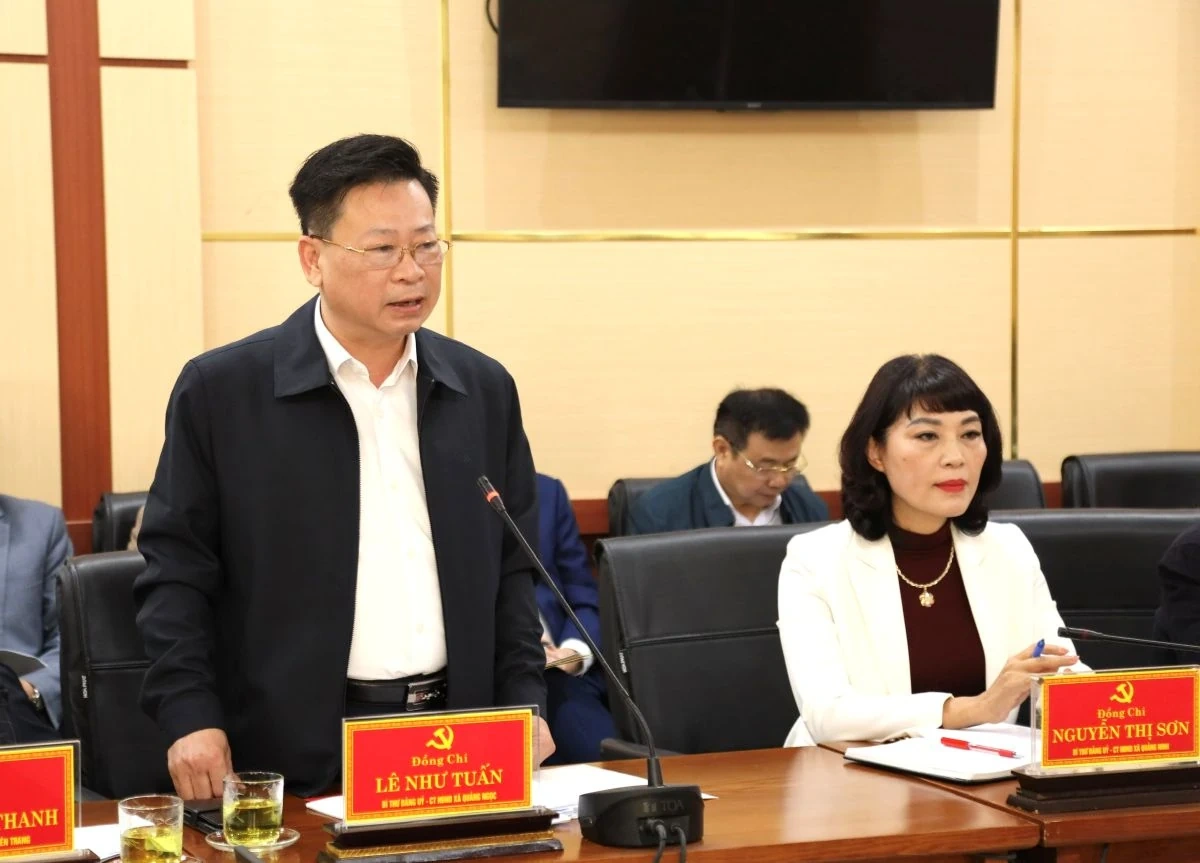 Trưởng Ban Nội ch&iacute;nh Tỉnh ủy Nguyễn Ngọc Tiến gi&aacute;m s&aacute;t c&ocirc;ng t&aacute;c bầu cử ĐBQH v&agrave; HĐND c&aacute;c cấp