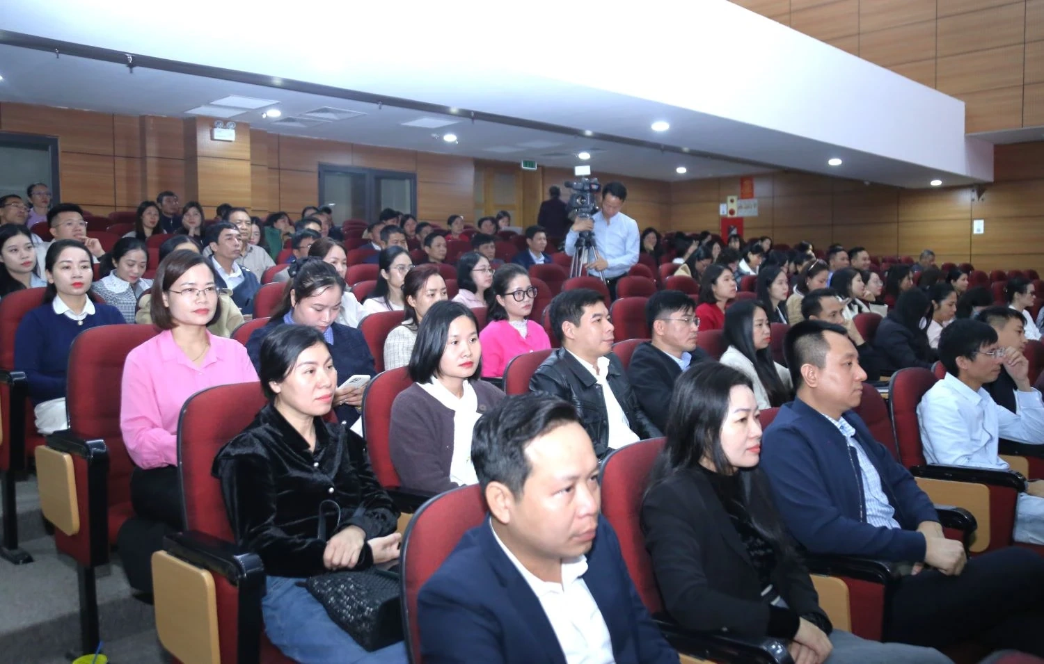 X&acirc;y dựng cơ quan B&aacute;o v&agrave; Ph&aacute;t thanh, truyền h&igrave;nh Thanh H&oacute;a hiện đại, đa phương tiện, đa loại h&igrave;nh, chuy&ecirc;n nghiệp, hiệu quả