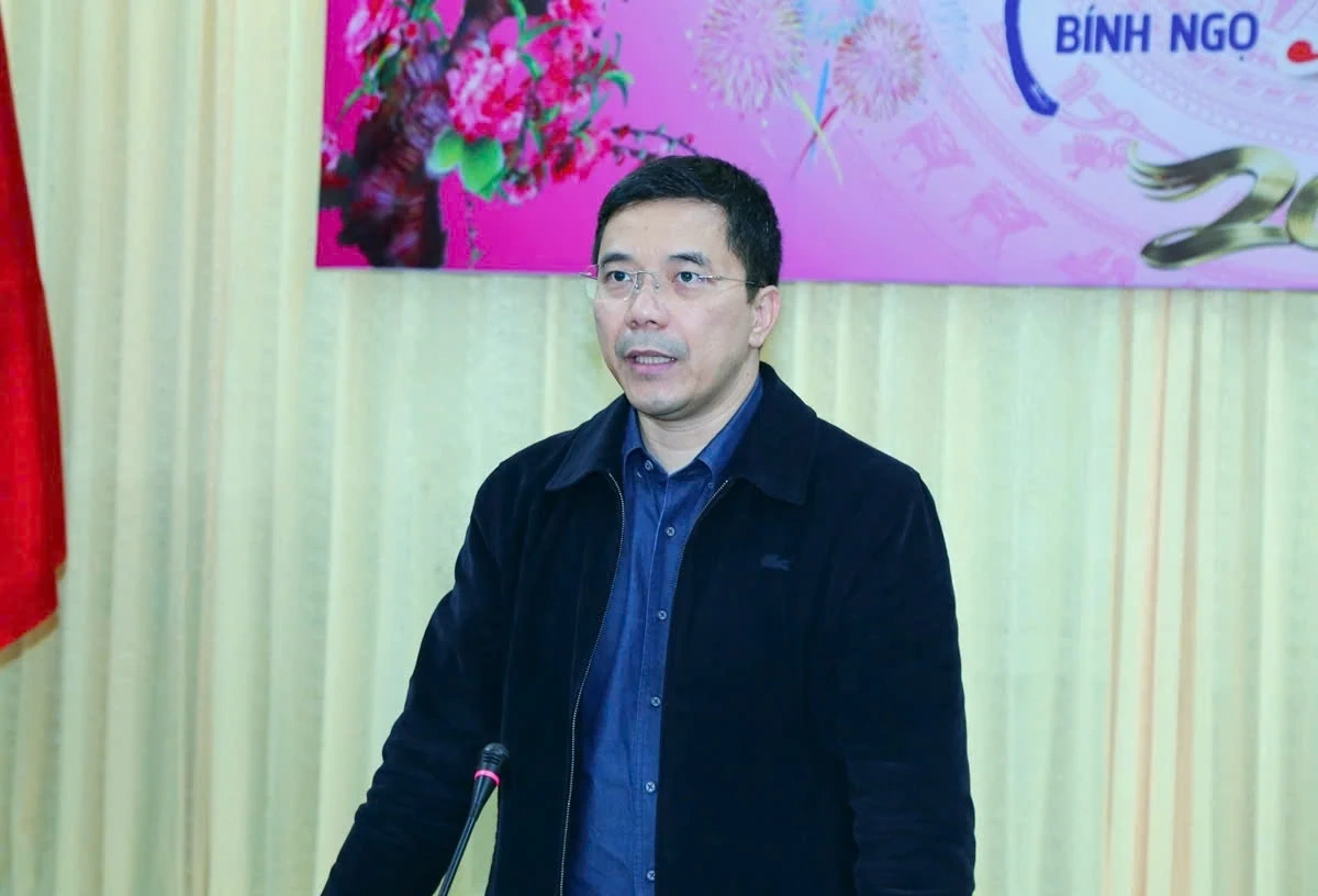 Quan t&acirc;m chăm lo cho c&aacute;c đối tượng ch&iacute;nh s&aacute;ch, người cao tuổi, hộ c&oacute; ho&agrave;n cảnh kh&oacute; khăn