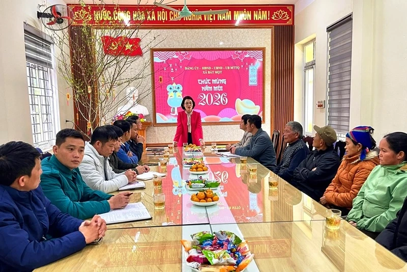 Phó Chủ tịch Thường trực Ủy ban MTTQ tỉnh kiểm tra tình hình sản xuất và đời sống Nhân dân tại một số địa phương