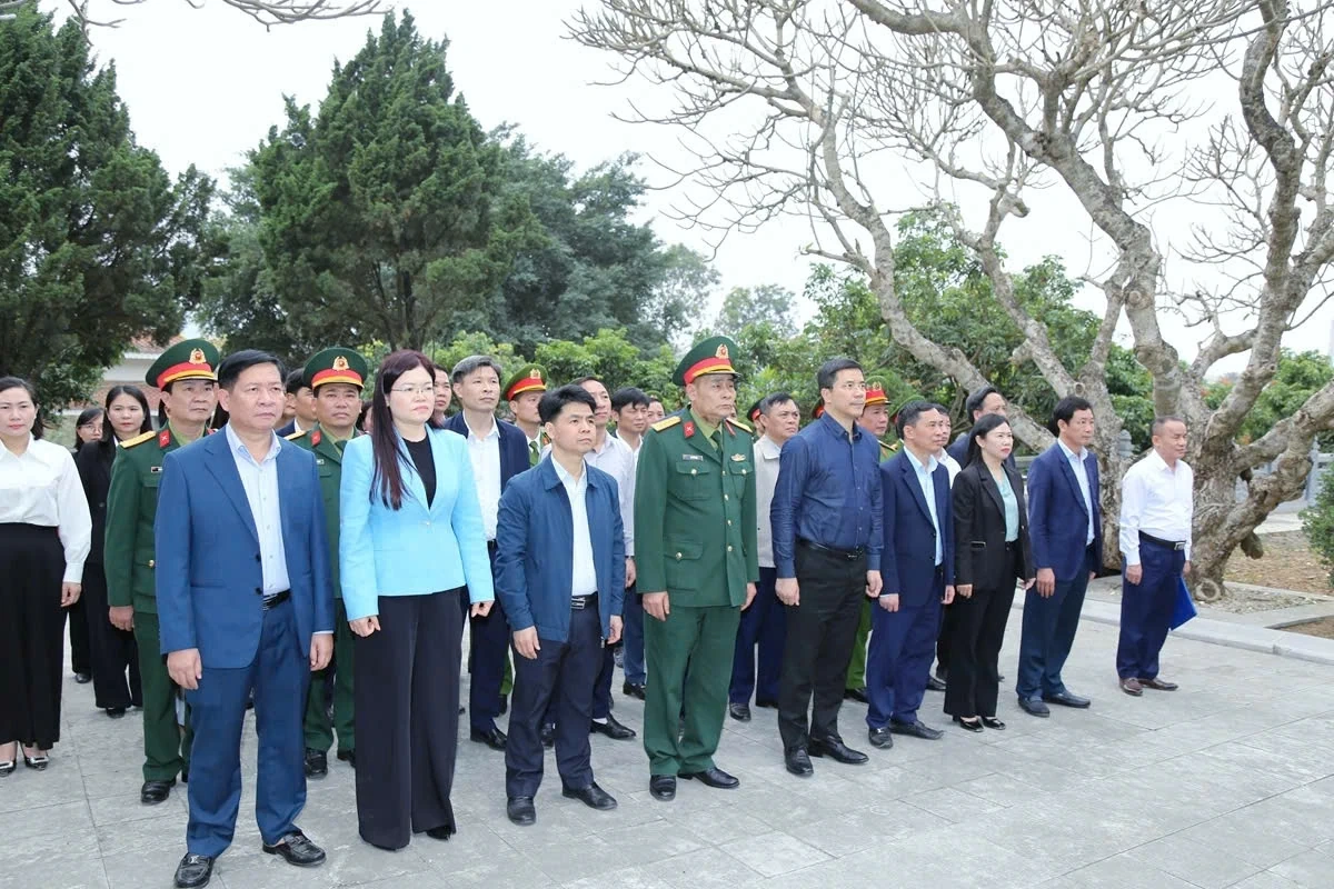 Quan t&acirc;m chăm lo cho c&aacute;c đối tượng ch&iacute;nh s&aacute;ch, người cao tuổi, hộ c&oacute; ho&agrave;n cảnh kh&oacute; khăn