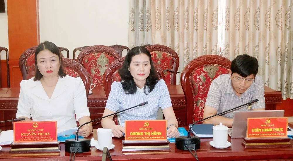 Ban Thường vụ LĐLĐ tỉnh làm việc với công đoàn 3 phường