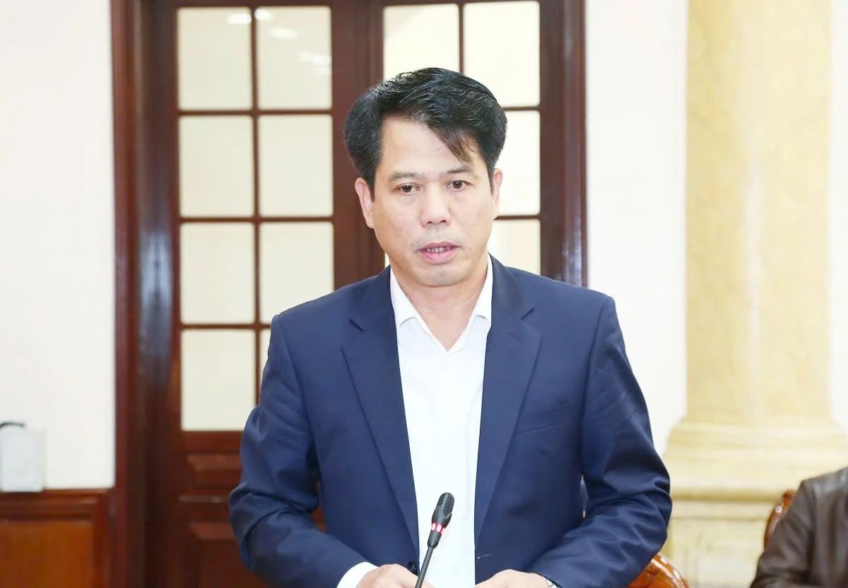 Đẩy mạnh ứng dụng công nghệ số, dữ liệu số trong công tác lãnh đạo, chỉ đạo, điều hành