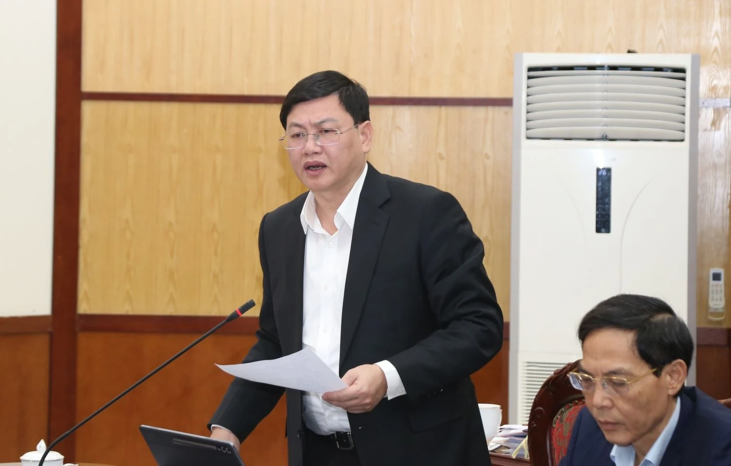 Tập trung cụ thể h&oacute;a c&aacute;c mục ti&ecirc;u, nhiệm vụ, giải ph&aacute;p ph&aacute;t triển kinh tế - x&atilde; hội năm 2026