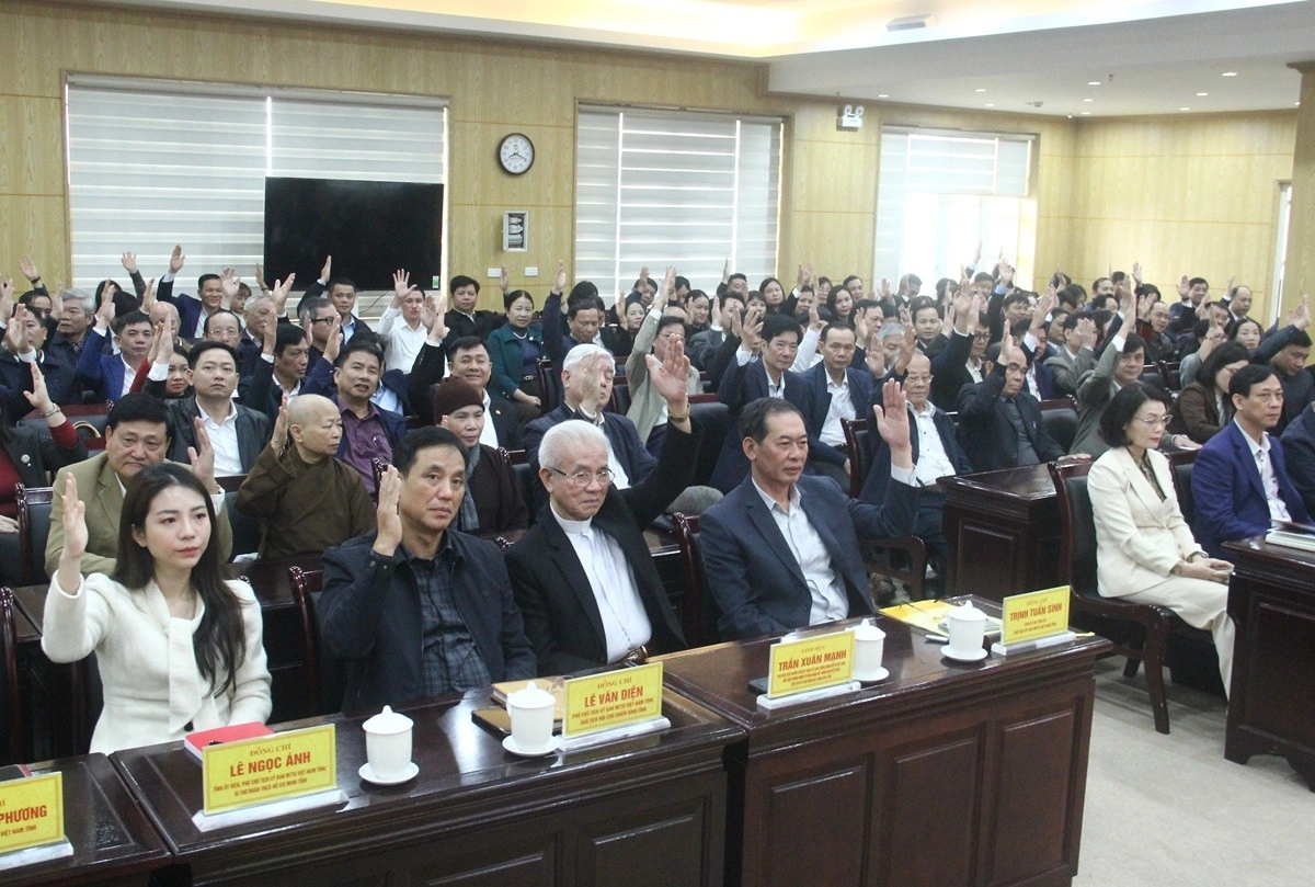 Đồng ch&iacute; Đỗ Thị To&aacute;n giữ chức Ph&oacute; Chủ tịch Thường trực Ủy ban MTTQ tỉnh