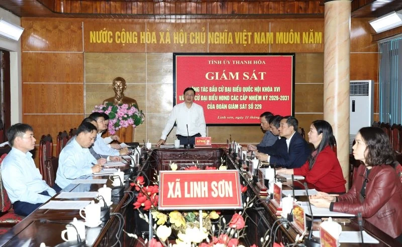 Quan tâm hỗ trợ, tạo điều kiện để thành viên các Tổ bầu cử hoàn thành nhiệm vụ được giao