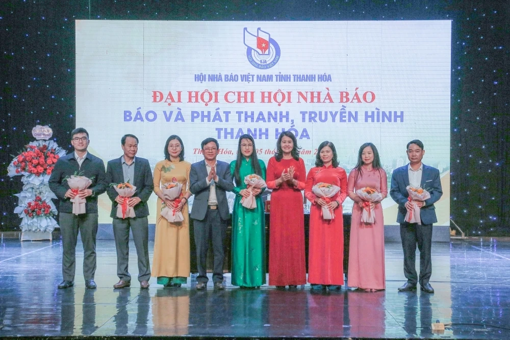 X&acirc;y dựng Chi hội Nh&agrave; b&aacute;o B&aacute;o v&agrave; Ph&aacute;t thanh, truyền h&igrave;nh Thanh H&oacute;a vững mạnh, chuy&ecirc;n nghiệp