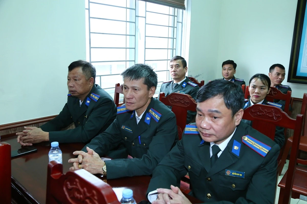 Tập trung l&atilde;nh đạo, chỉ đạo giải quyết dứt điểm c&aacute;c vụ việc c&oacute; điều kiện thi h&agrave;nh &aacute;n