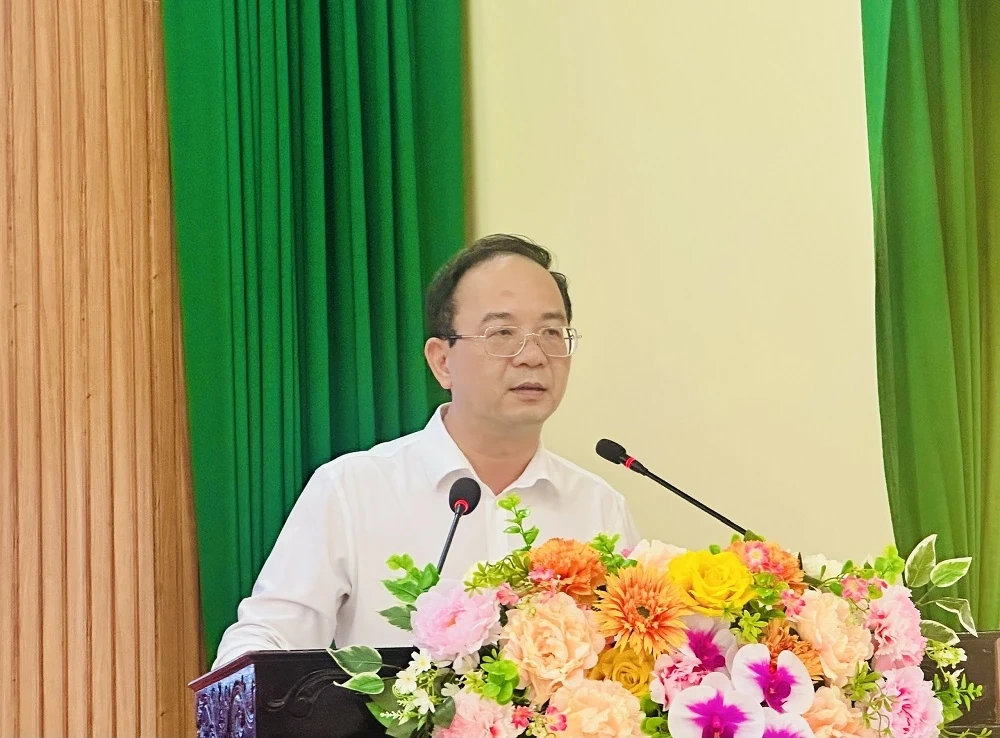 Hội nghị tiếp xúc cử tri, vận động bầu cử HĐND tỉnh khóa XIX tại đơn vị bầu cử số 18