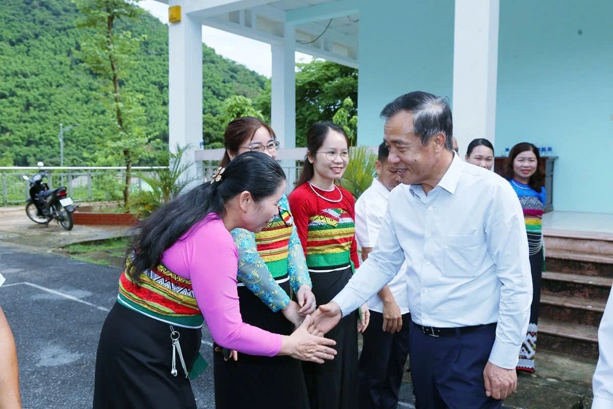 Bí thư Tỉnh ủy Lê Đức Thái thăm, làm việc tại 5 xã miền núi