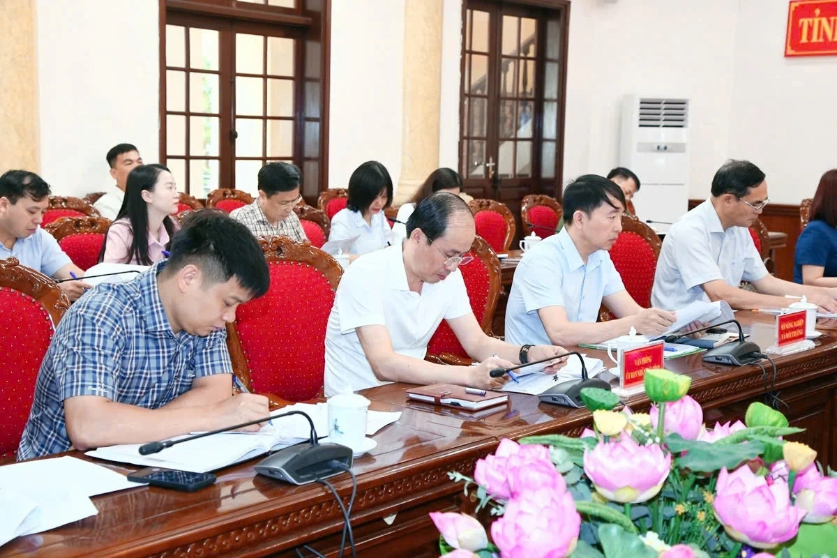 Tập trung giải quyết dứt điểm các vụ việc khiếu kiện đông người, kéo dài, phức tạp về an ninh trật tự
