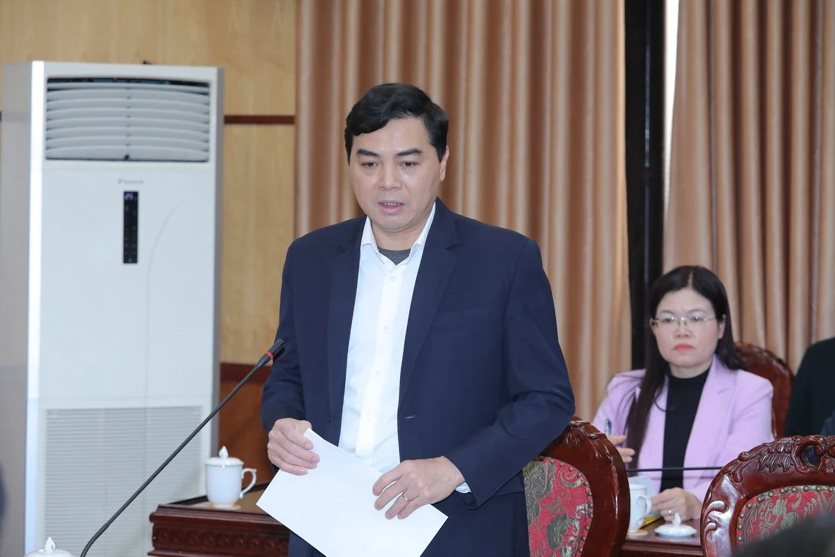 Tạo kh&iacute; thế v&agrave; niềm tin trong Nh&acirc;n d&acirc;n hướng về ng&agrave;y hội non s&ocirc;ng