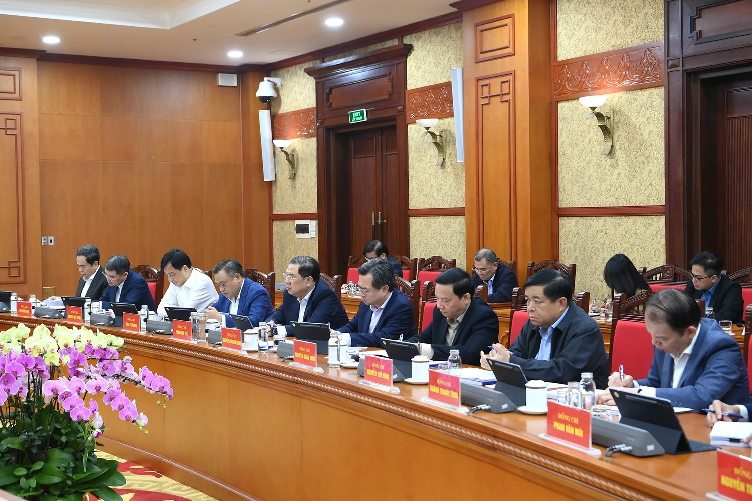 Chuyển tư duy đánh giá hiệu quả từ “pháp luật tốt trong văn bản” sang “pháp luật tốt trong cuộc sống”