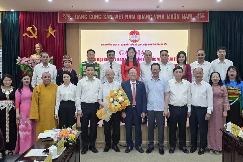 Gặp mặt 22 đại biểu dự Đại hội đại biểu toàn quốc MTTQ Việt Nam lần thứ XI