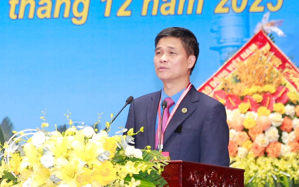 Ph&aacute;t huy tr&iacute; tuệ, sức mạnh của đo&agrave;n vi&ecirc;n, c&ocirc;ng nh&acirc;n lao động trong sự nghiệp x&acirc;y dựng v&agrave; ph&aacute;t triển kinh tế - x&atilde; hội