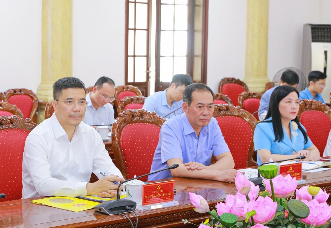 Công bố quyết định và kế hoạch giám sát thường xuyên việc tháo gỡ khó khăn các dự án tồn đọng, kéo dài tại Thanh Hóa