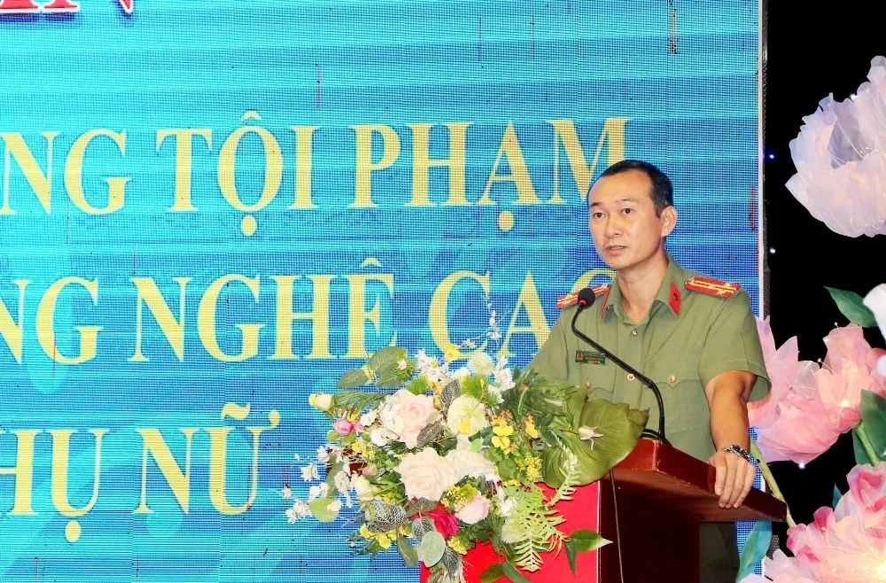 Cán bộ Hội Phụ nữ tham gia tập huấn phòng, chống tội phạm lừa đảo công nghệ cao