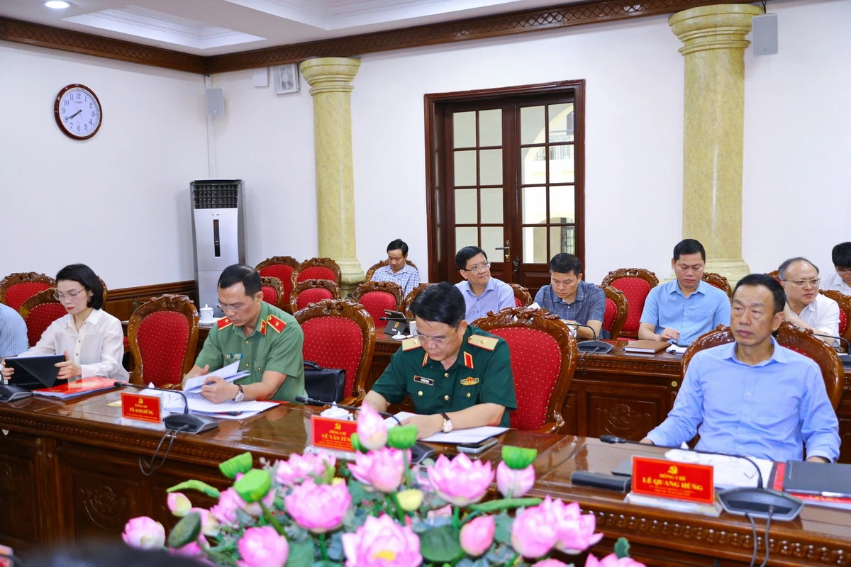 Hội nghị Ban Thường vụ Tỉnh ủy cho ý kiến về chính sách chuyển đổi nghề, giải bản tàu cá và nhiều nội dung quan trọng khác